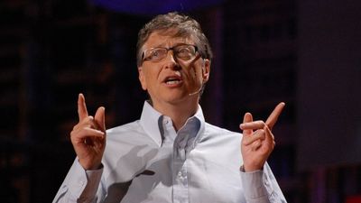 Bill Gates critica big techs por esconderem riscos da IA