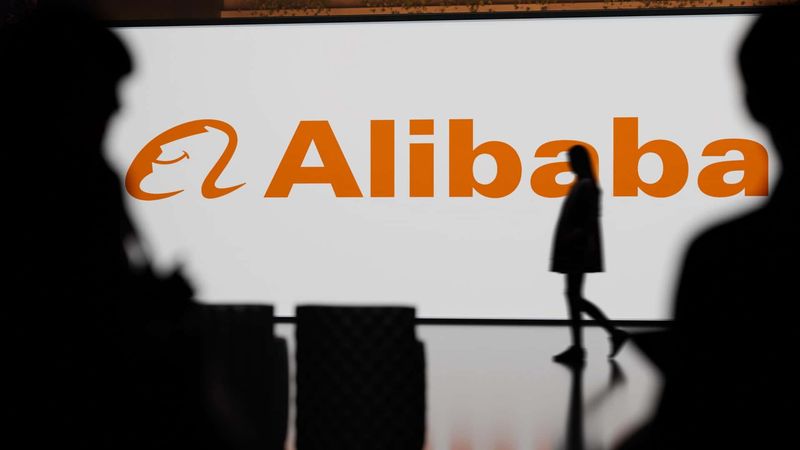 Anthropic Acusa Alibaba de Extrair Claude para Qwen