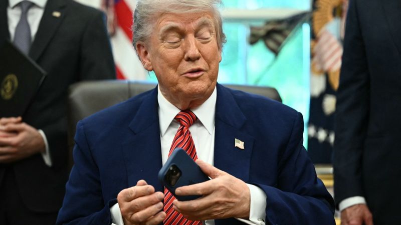 Governo Trump Considera Participação na OpenAI