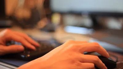 IA Fura Fila: Falha em Sistema de Agendamento na Austrália