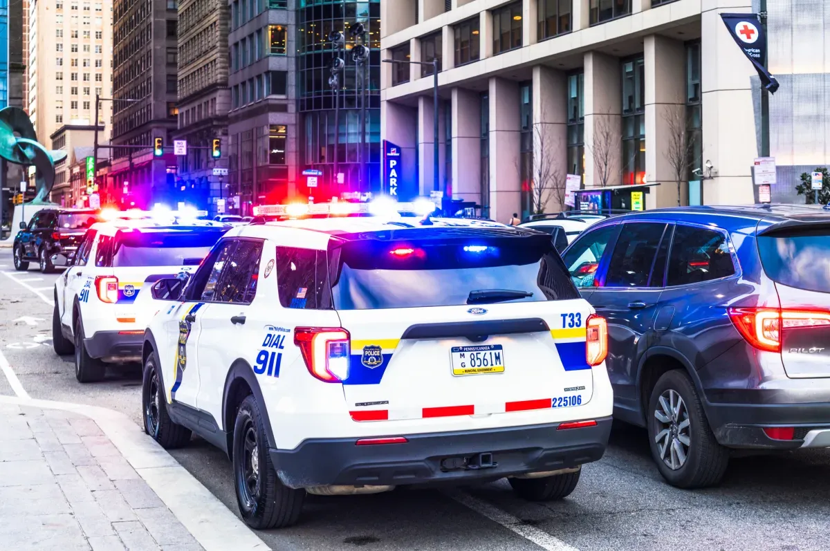 IA da Anthropic envia denúncia falsa à polícia da Filadélfia