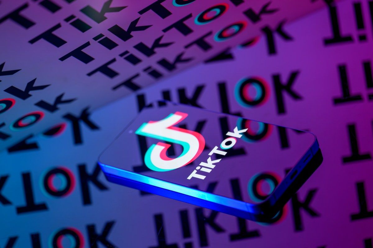 Universal Music e TikTok renovam parceria para combater músicas geradas por IA sem autorização